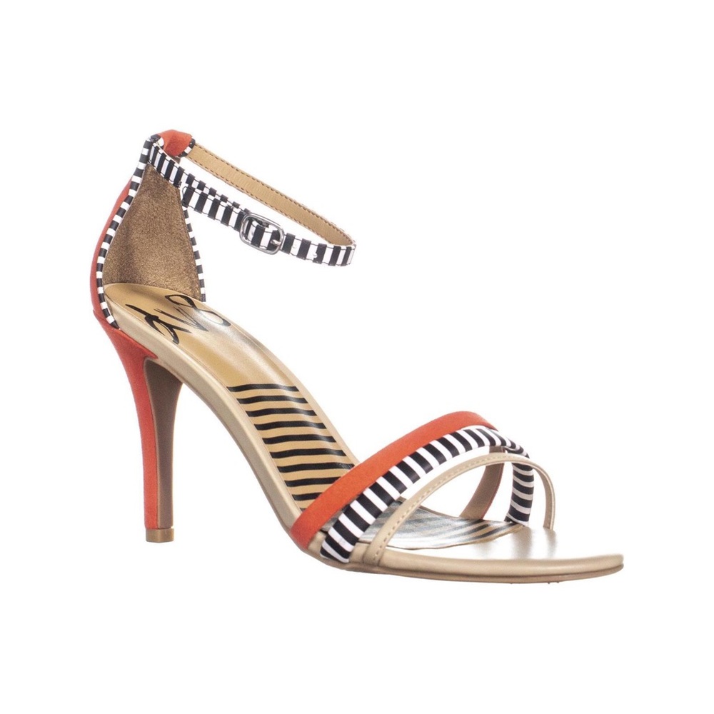 Dolce Vita DV8 ankle strap heels size 8